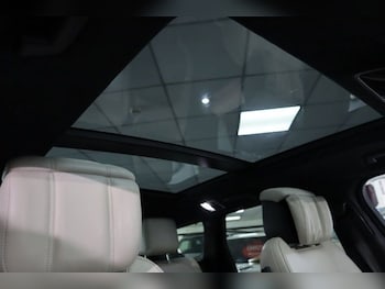 Used Land Rover Range Rover Sport 2019 for sale - 77177933: Photo