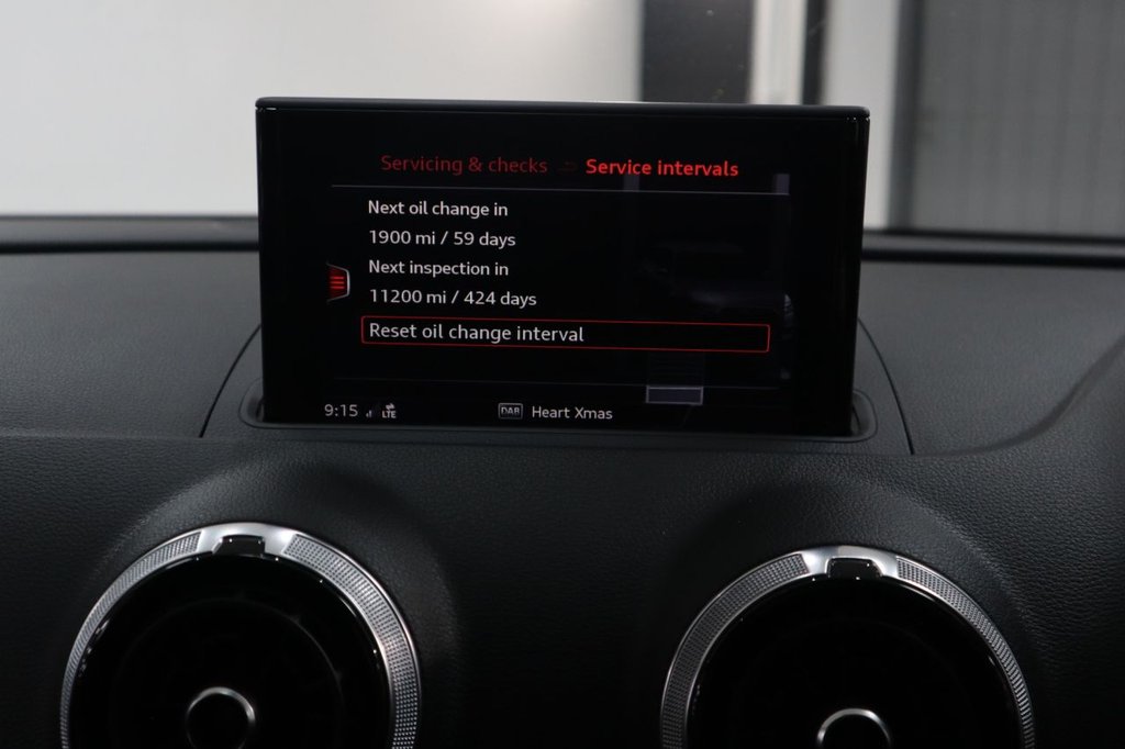 Used Audi RS3 2017 for sale - 76056968: Photo 45