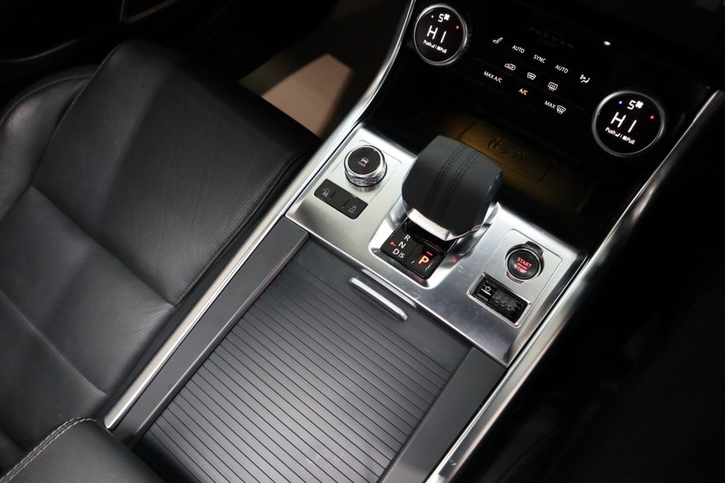 Used Jaguar XF 2023 for sale - 77328023: Photo 32