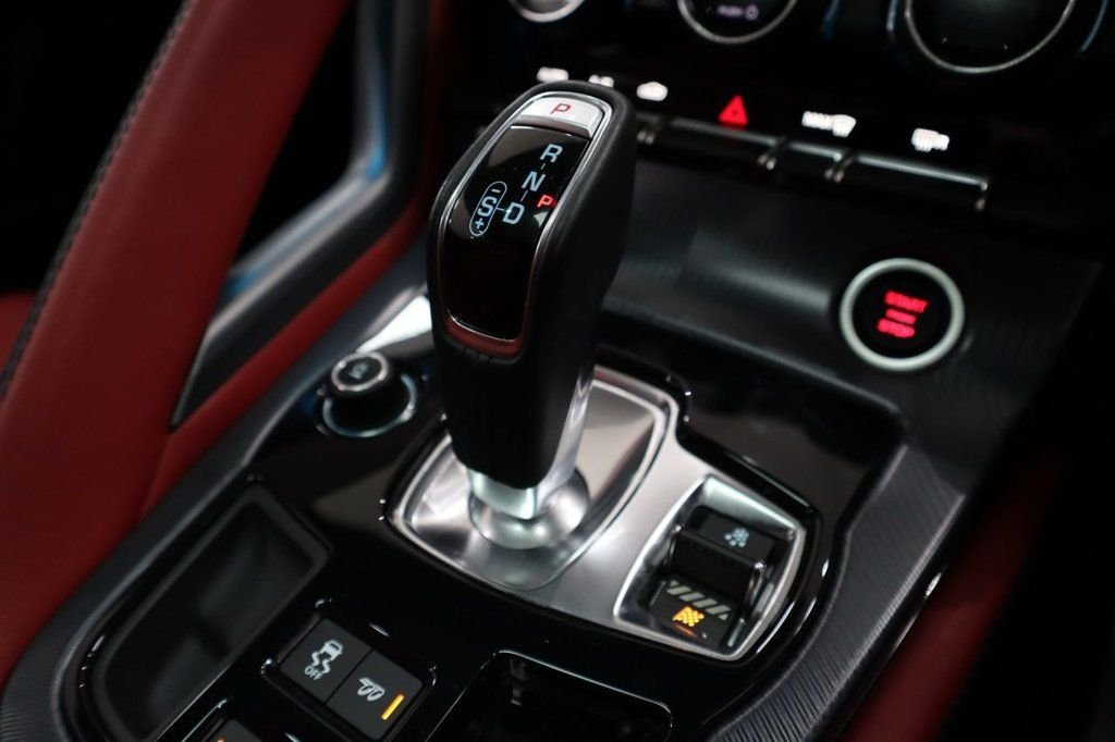 Used Jaguar F-Type 2019 for sale - 76900739: Photo 11