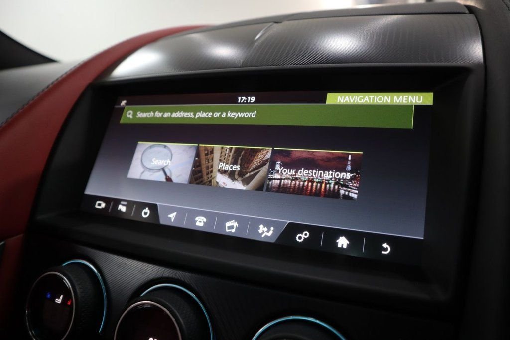 Used Jaguar F-Type 2019 for sale - 76900739: Photo 15
