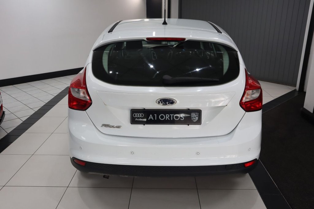 Used Ford Focus 2014 for sale - 76118439: Photo 5