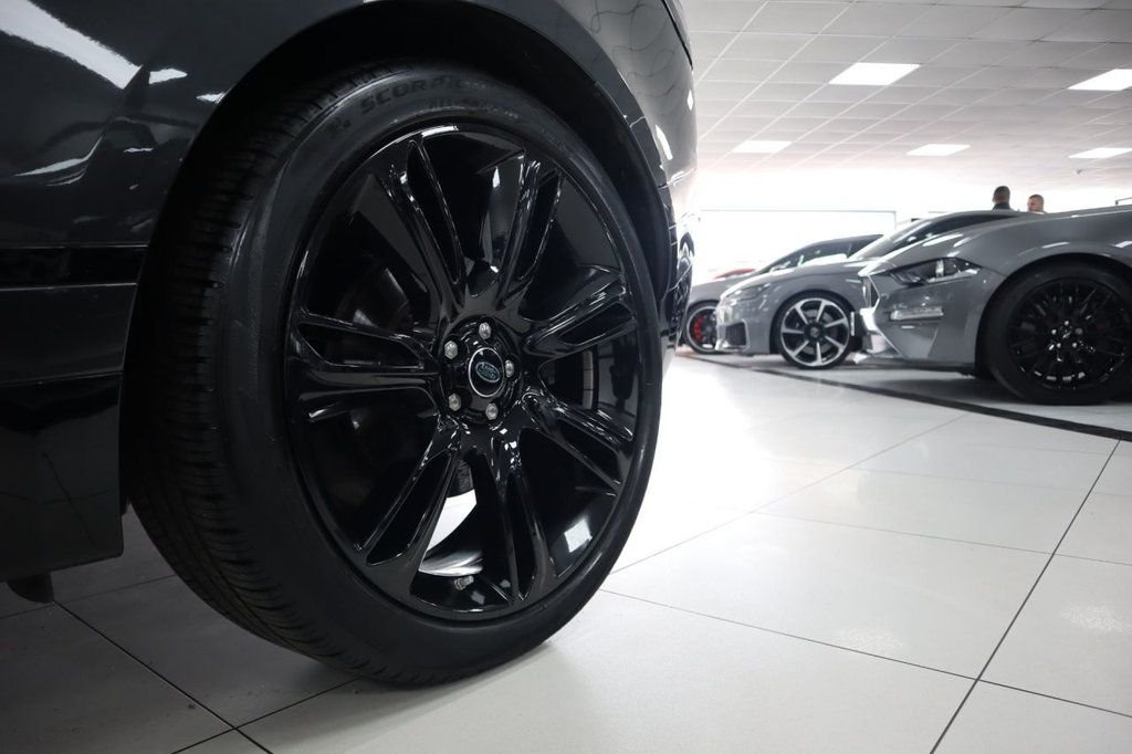 Used Land Rover Range Rover Velar 2019 for sale - 76798150: Photo 18