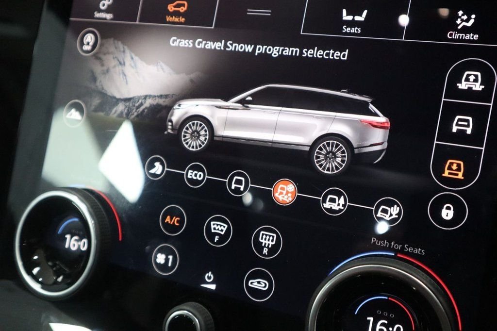 Used Land Rover Range Rover Velar 2019 for sale - 76798150: Photo 31