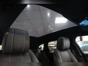 Used Land Rover Range Rover Velar 2019 for sale - 76798150: Photo