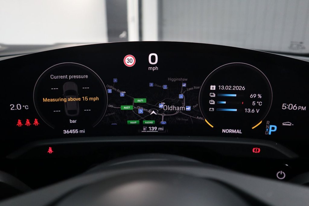 Used Porsche Taycan 2022 for sale - 77551689: Photo 25