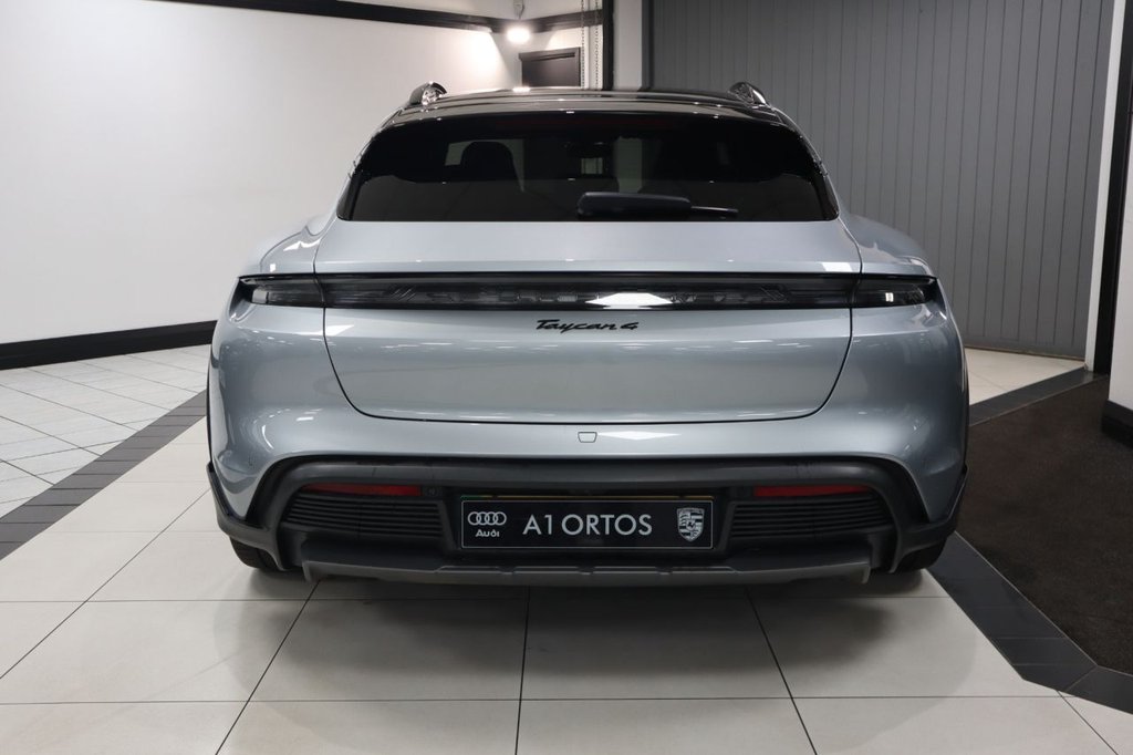 Used Porsche Taycan 2022 for sale - 77551689: Photo 7