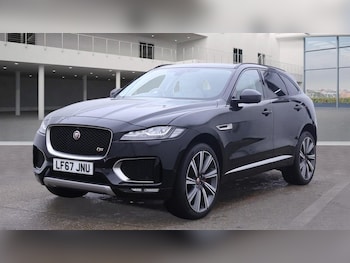 Used Jaguar F-Pace 2017 for sale - 76132465: Photo 2