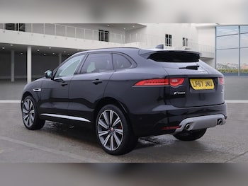 Used Jaguar F-Pace 2017 for sale - 76132465: Photo 3