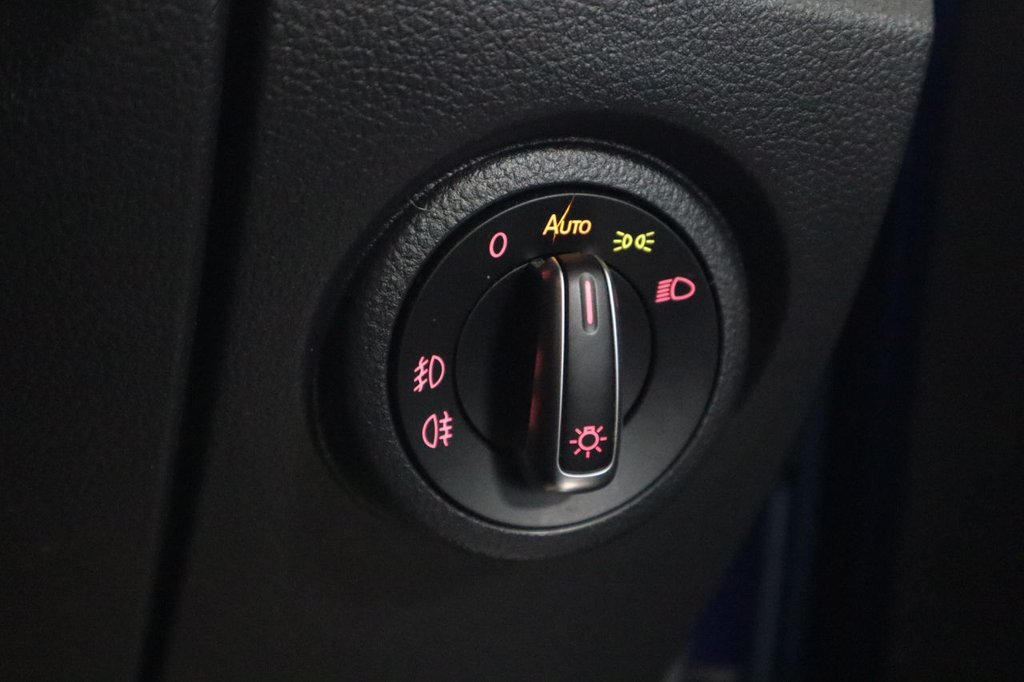 Used Volkswagen Amarok 2018 for sale - 77263748: Photo 34