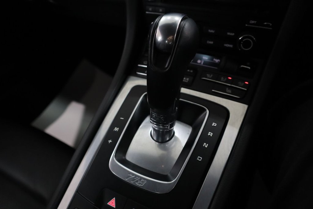 Used Porsche Cayman 2019 for sale - 76973162: Photo 18