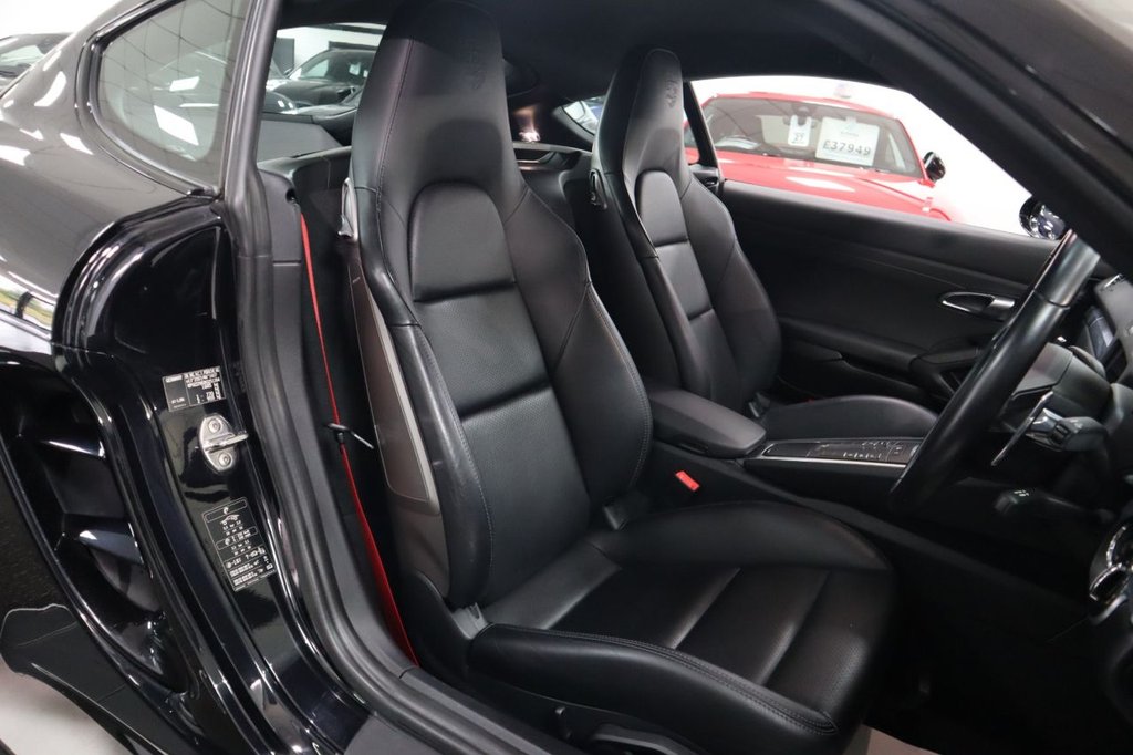 Used Porsche Cayman 2019 for sale - 76973162: Photo 4