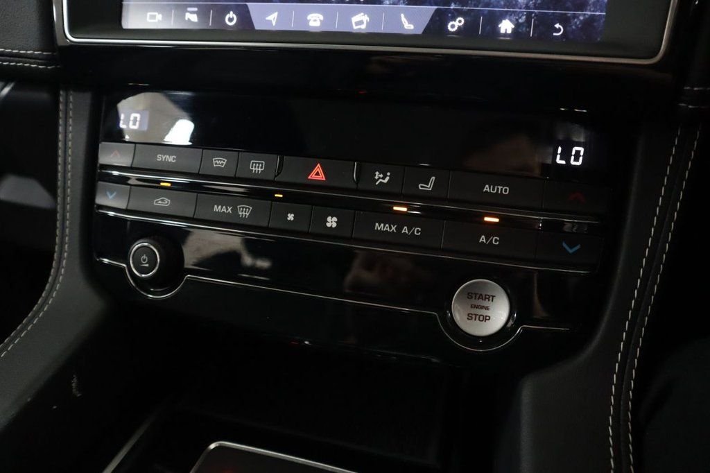 Used Jaguar F-Pace 2019 for sale - 76900726: Photo 26