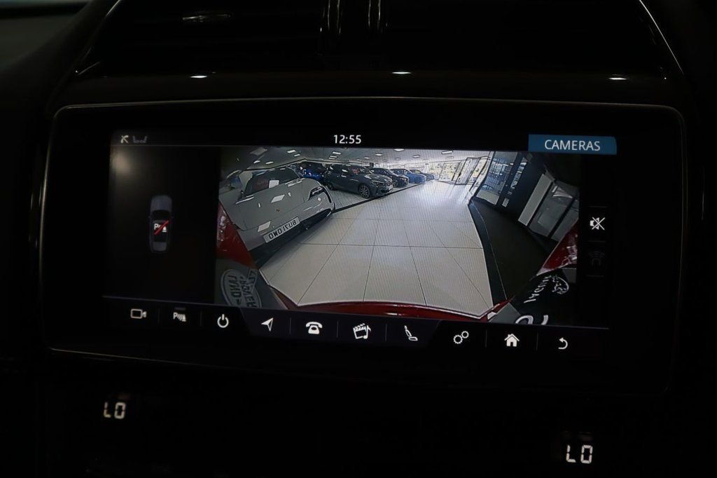 Used Jaguar F-Pace 2019 for sale - 76900726: Photo 29