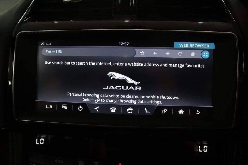 Used Jaguar F-Pace 2019 for sale - 76900726: Photo 33