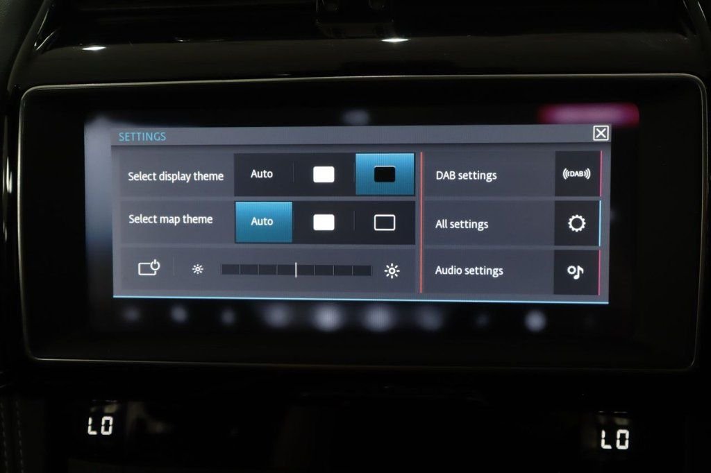 Used Jaguar F-Pace 2019 for sale - 76900726: Photo 34