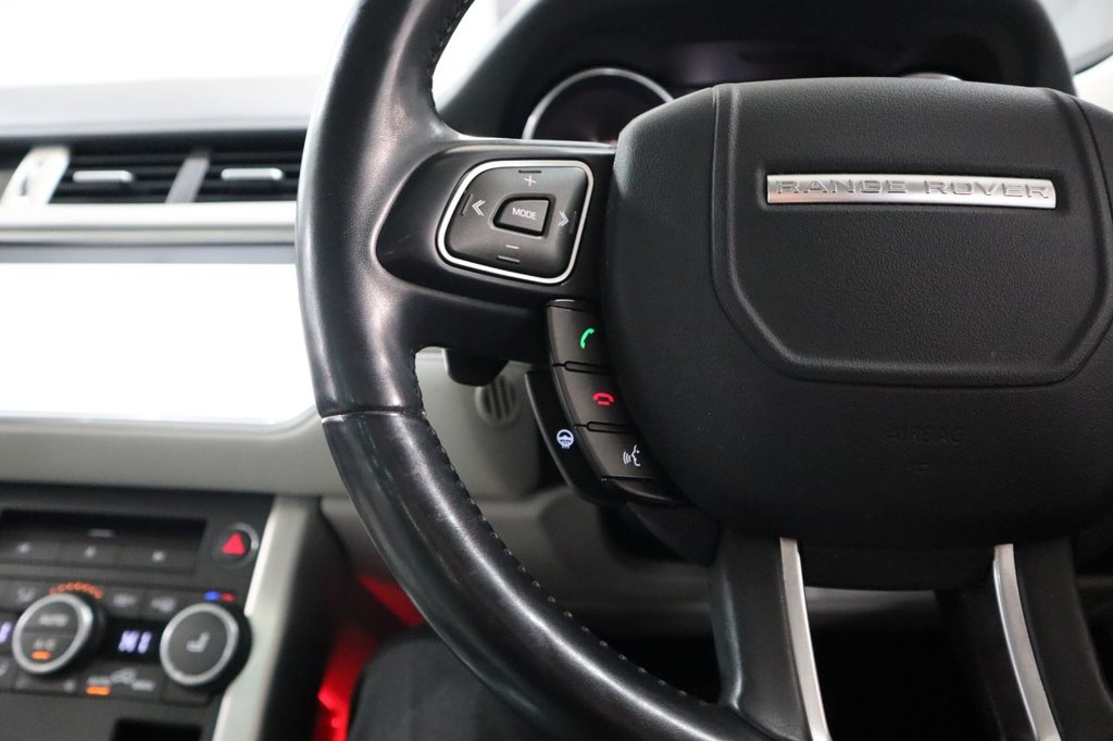 Used Land Rover Range Rover Evoque 2016 for sale - 76751361: Photo 33