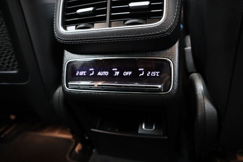 Used Mercedes-Benz GLE-Class 2020 for sale - 76106252: Photo 27