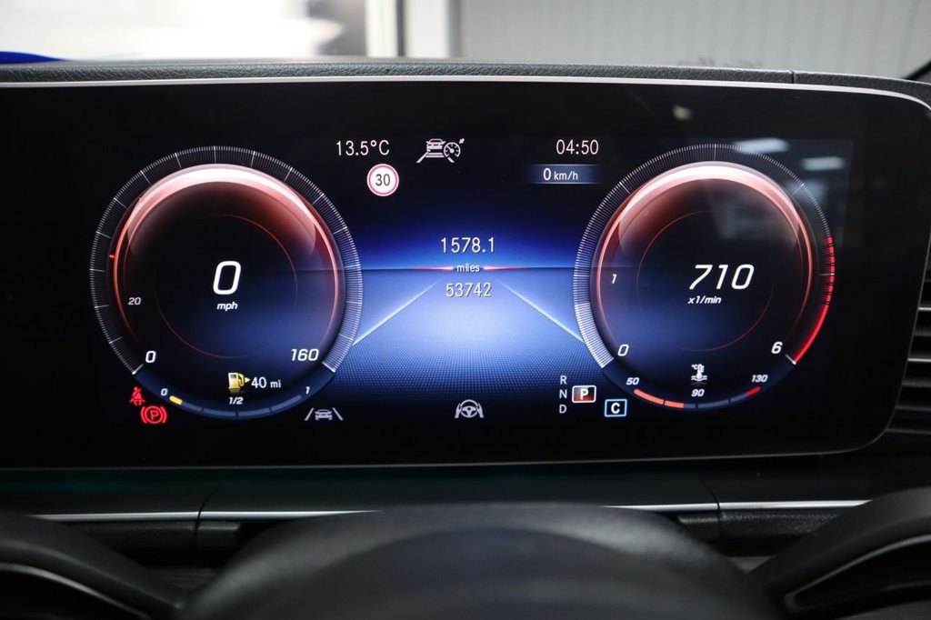 Used Mercedes-Benz GLE-Class 2020 for sale - 76106252: Photo 37