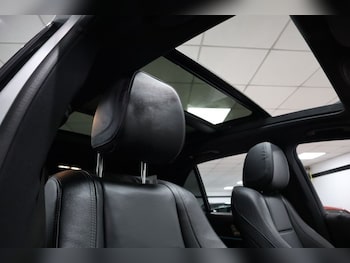 Used Mercedes-Benz GLE-Class 2020 for sale - 76106252: Photo