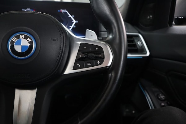 Used BMW 3 Series 2022 for sale - 76132774: Photo 27