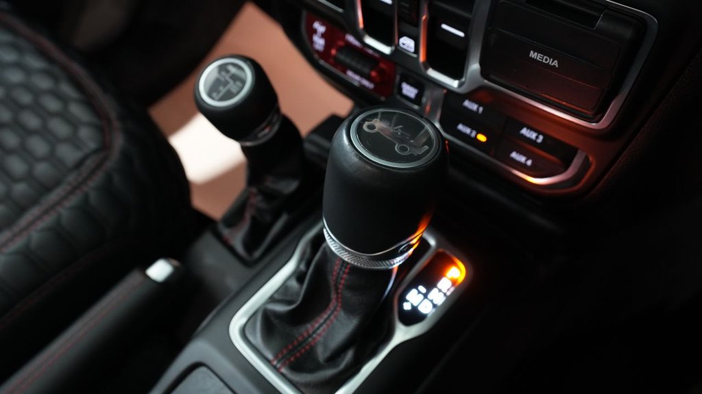 Used Jeep Wrangler 2019 for sale - 77725787: Photo 38