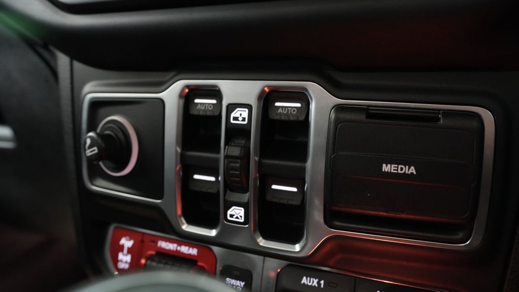 Used Jeep Wrangler 2019 for sale - 77725787: Photo 41