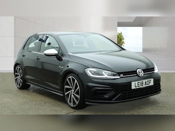 Used Volkswagen Golf 2018 for sale - 78444597: Photo