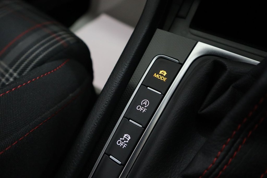 Used Volkswagen Golf 2015 for sale - 77072381: Photo 34