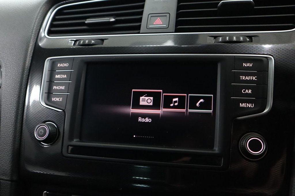 Used Volkswagen Golf 2015 for sale - 77072381: Photo 37