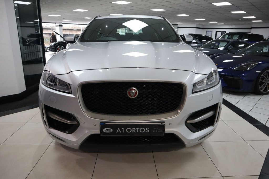 Used Jaguar F-Pace 2016 for sale - 77236316: Photo 2