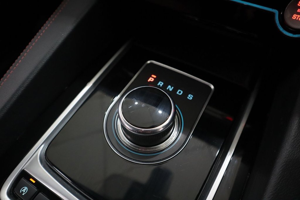 Used Jaguar F-Pace 2016 for sale - 77236316: Photo 26