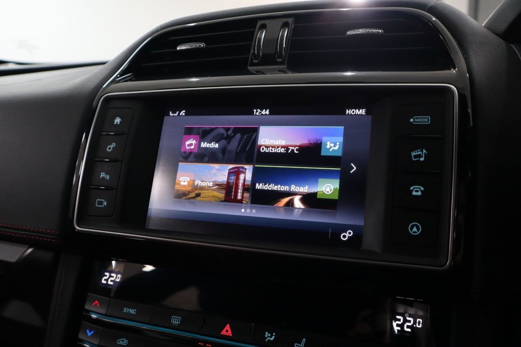 Used Jaguar F-Pace 2016 for sale - 77236316: Photo 29