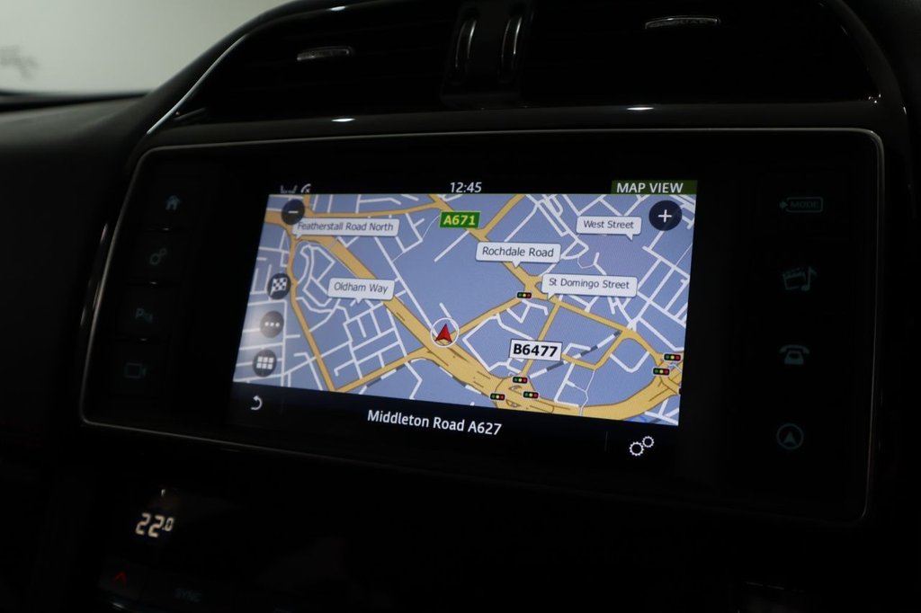 Used Jaguar F-Pace 2016 for sale - 77236316: Photo 34