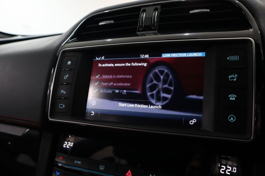 Used Jaguar F-Pace 2016 for sale - 77236316: Photo 41