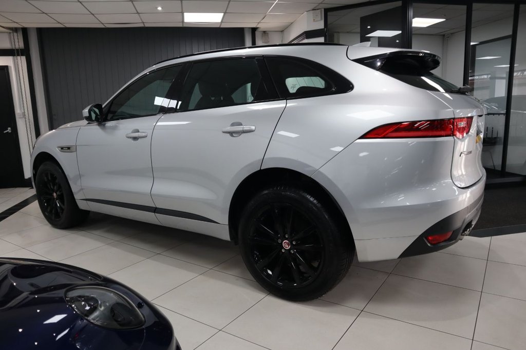 Used Jaguar F-Pace 2016 for sale - 77236316: Photo 6