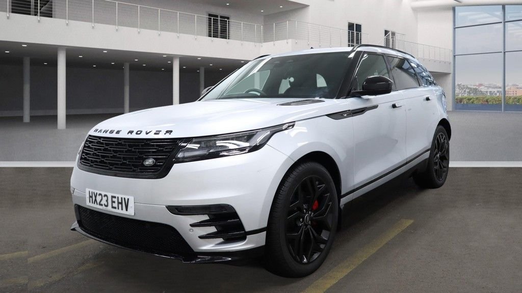 Used Land Rover Range Rover Velar 2023 for sale - 76691296: Photo 2