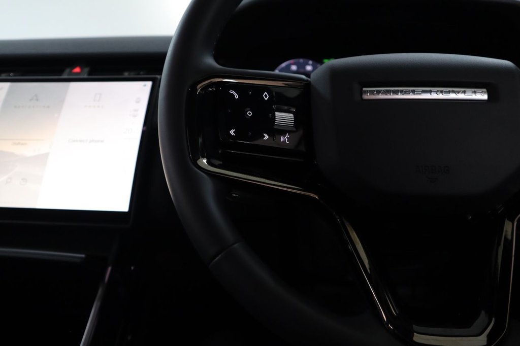 Used Land Rover Range Rover Velar 2023 for sale - 76691296: Photo 29