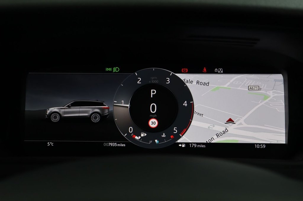 Used Land Rover Range Rover Velar 2023 for sale - 76691296: Photo 32