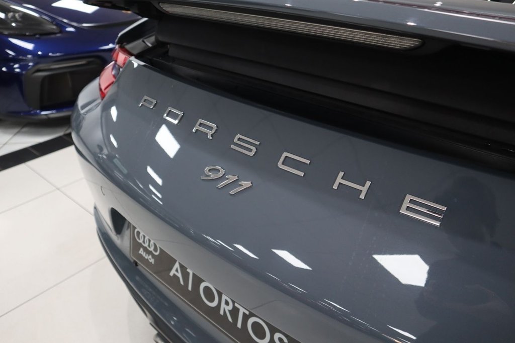 Used Porsche 911 2017 for sale - 76966296: Photo 10