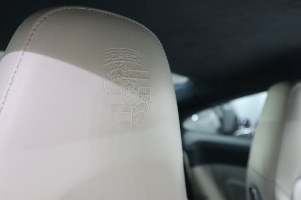 Used Porsche 911 2017 for sale - 76966296: Photo 16