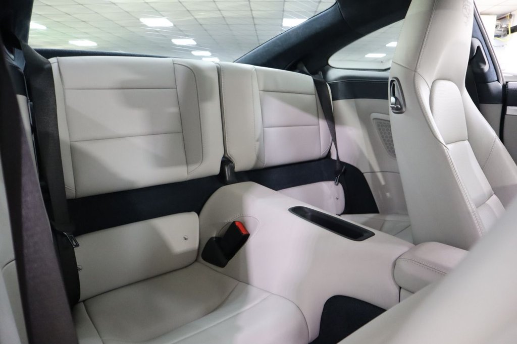 Used Porsche 911 2017 for sale - 76966296: Photo 17