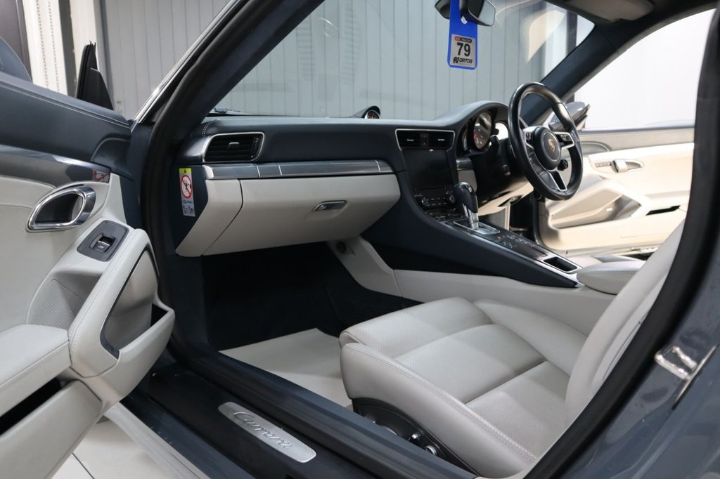 Used Porsche 911 2017 for sale - 76966296: Photo 20