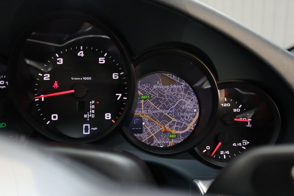 Used Porsche 911 2017 for sale - 76966296: Photo 30