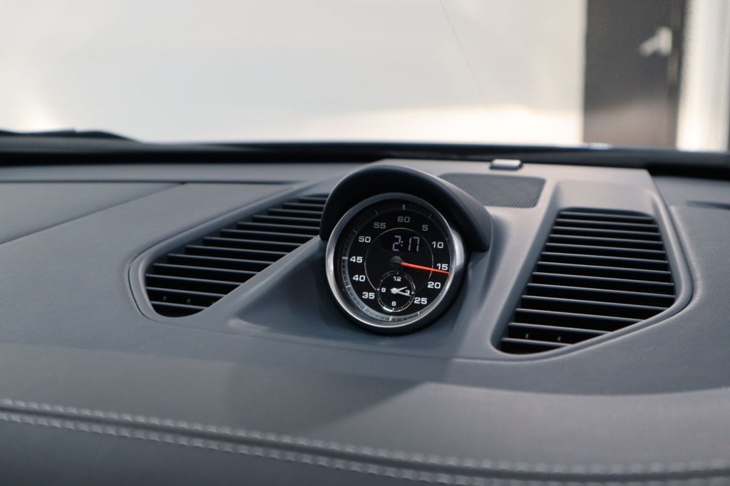 Used Porsche 911 2017 for sale - 76966296: Photo 33