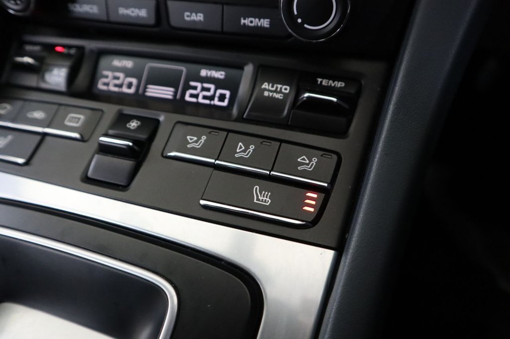 Used Porsche 911 2017 for sale - 76966296: Photo 38