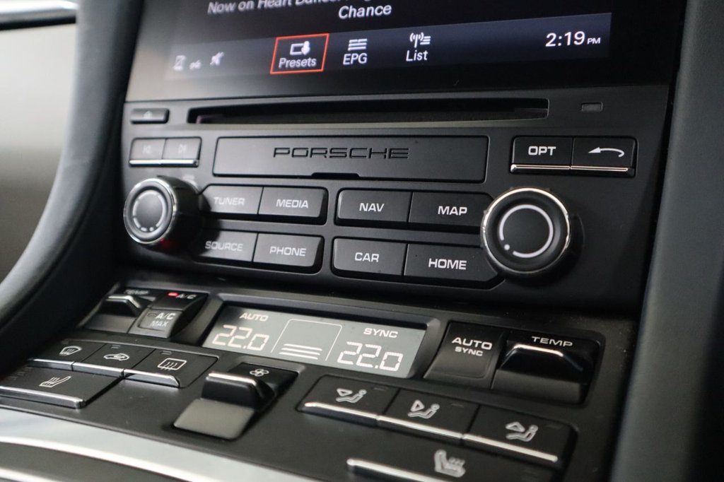 Used Porsche 911 2017 for sale - 76966296: Photo 39