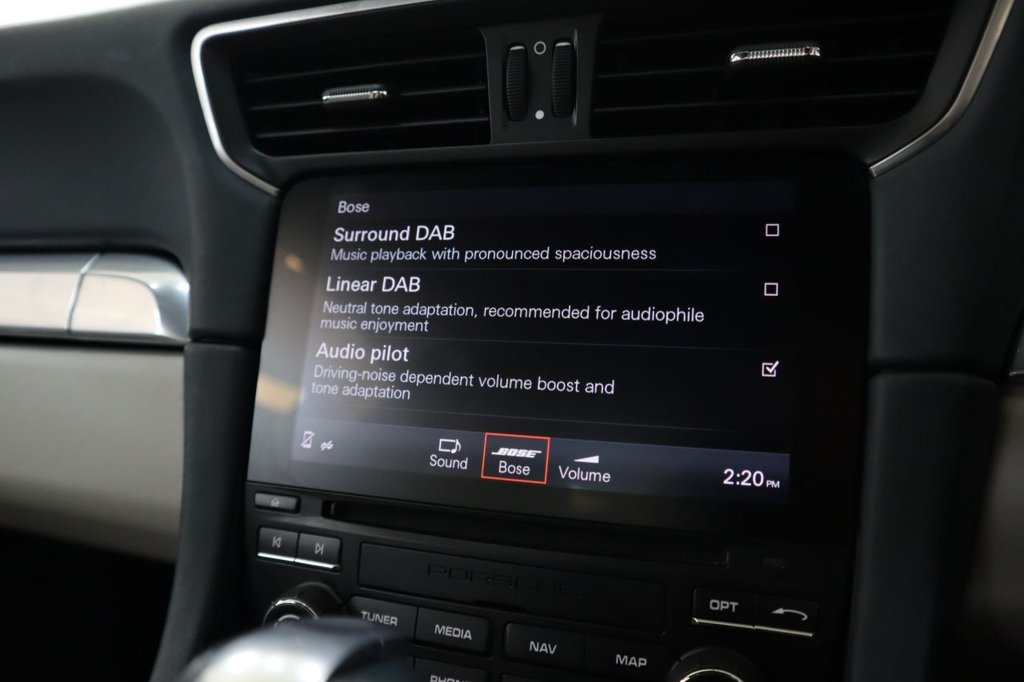 Used Porsche 911 2017 for sale - 76966296: Photo 46