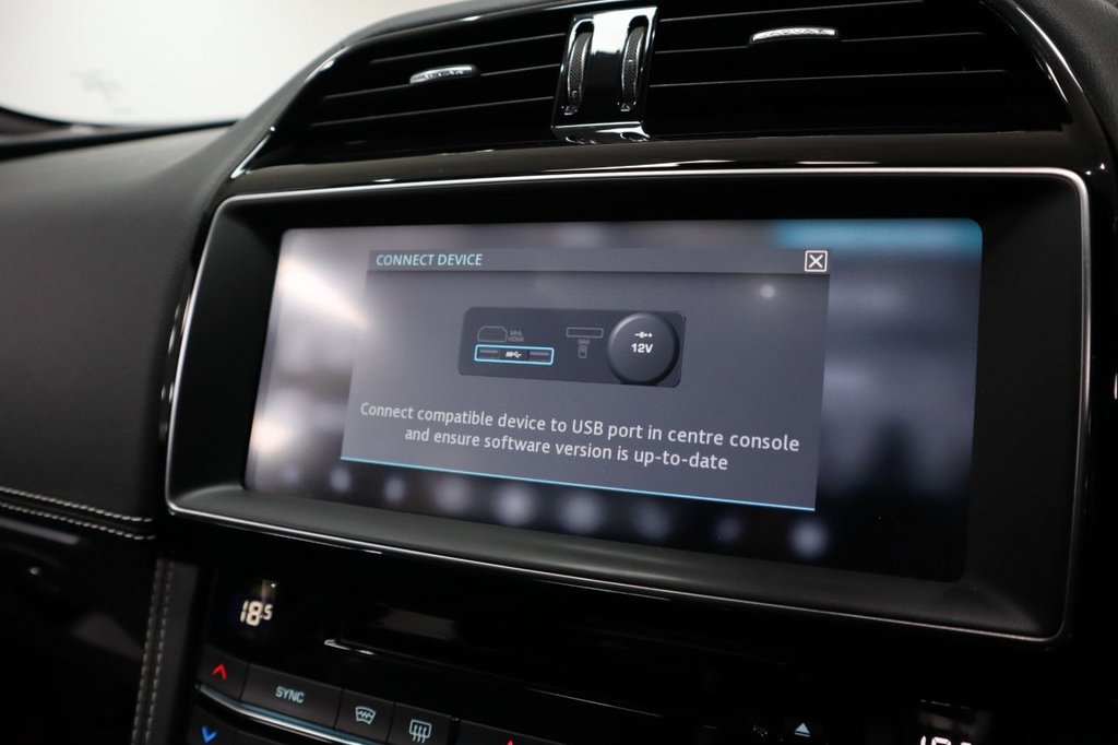 Used Jaguar F-Pace 2020 for sale - 76635480: Photo 43