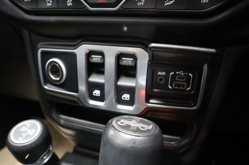 Used Jeep Wrangler 2019 for sale - 77920491: Photo 9